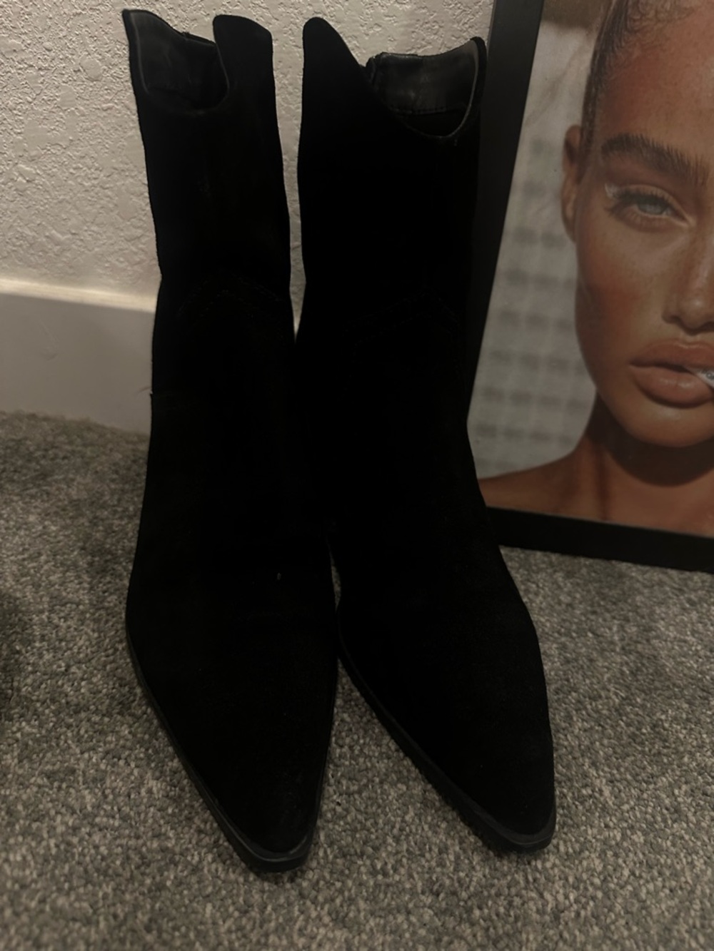 Zara Black Women's Pointed-Toe Suede Boots Sz 36